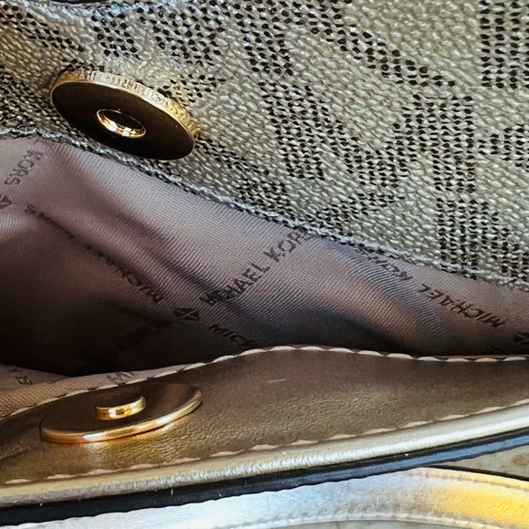 Michael Kors xlarge chain gold signature tote&wallet pale gold NWT - Picture 15 of 15